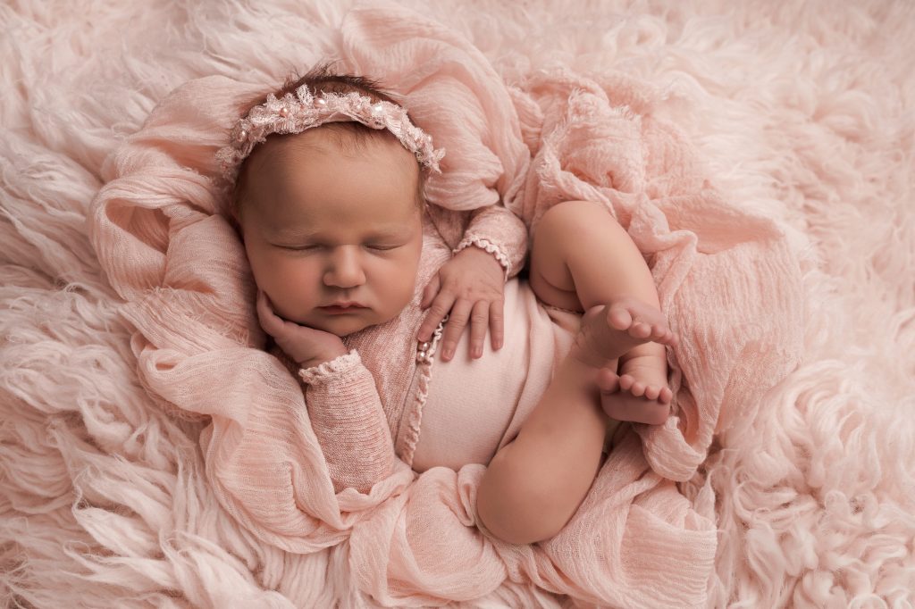 Newborn New Baby Photoshoot Greenwich London Cate Castleton Photography 11