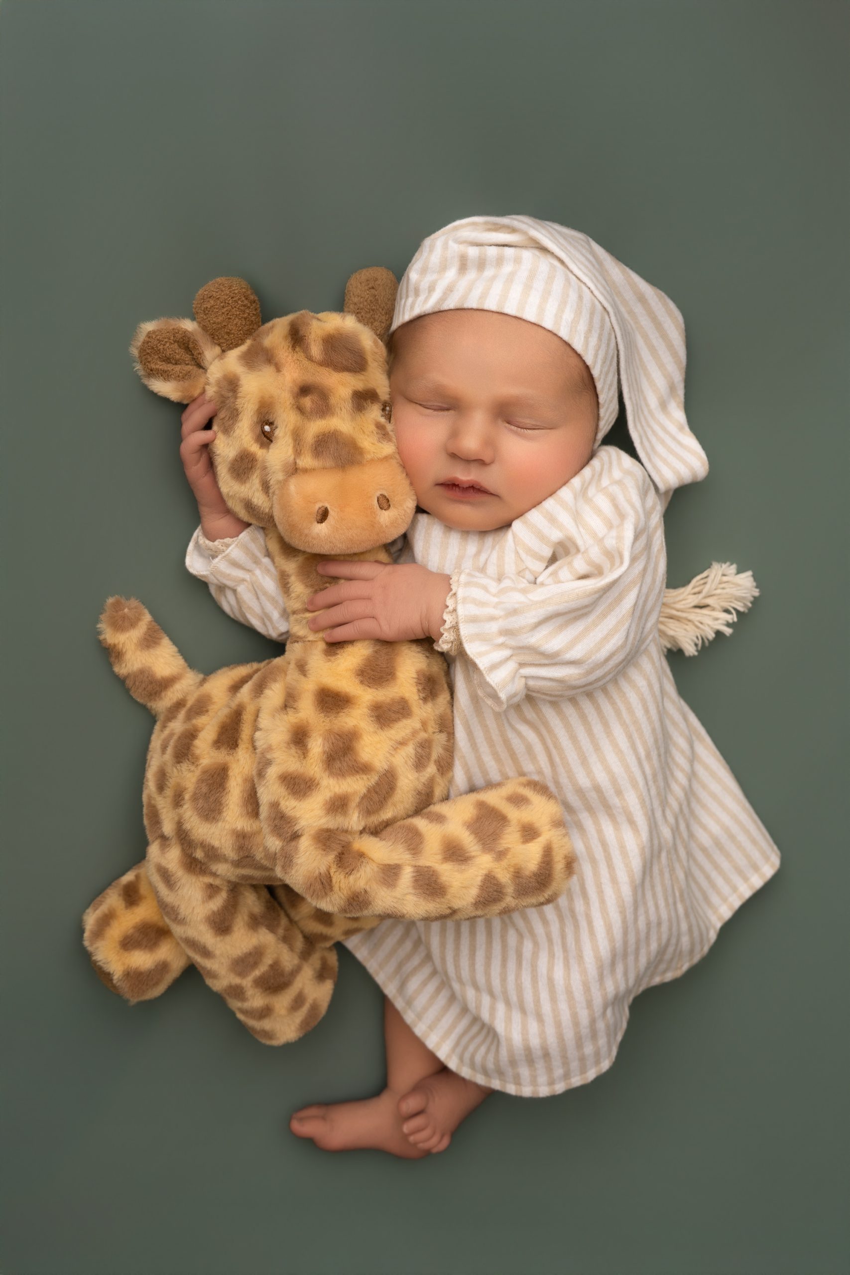 Newborn New Baby Photoshoot Greenwich London Cate Castleton Photography 14 scaled