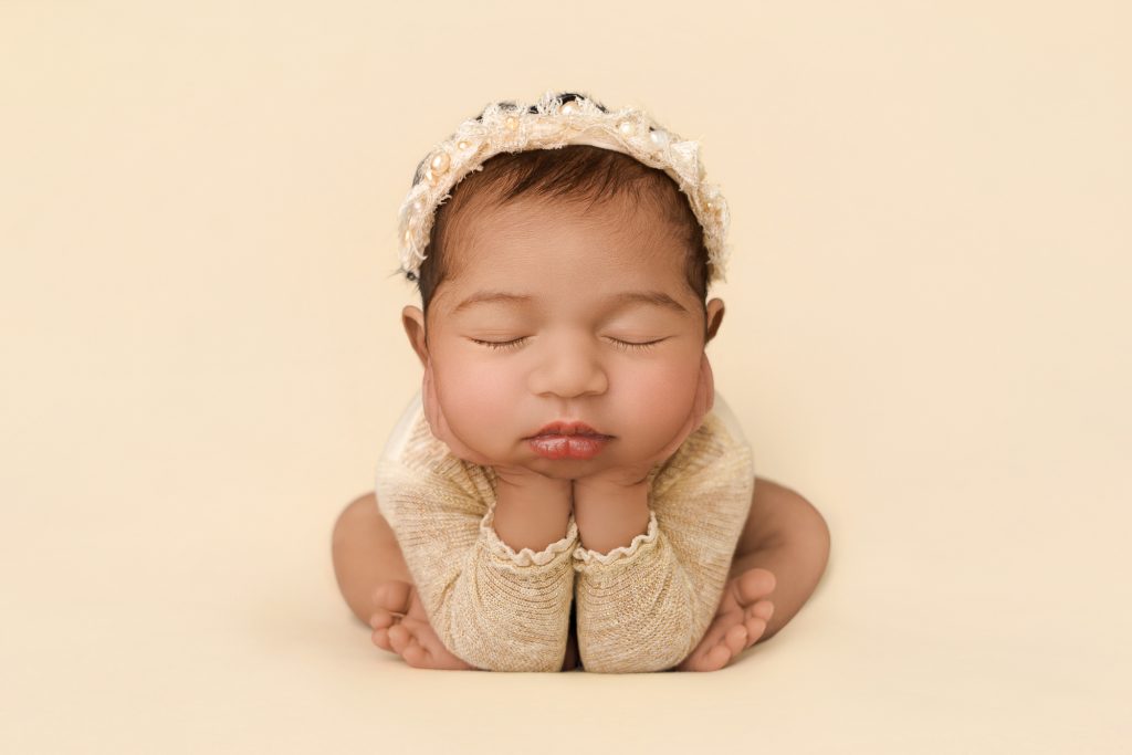 Newborn New Baby Photoshoot Greenwich London Cate Castleton Photography 3