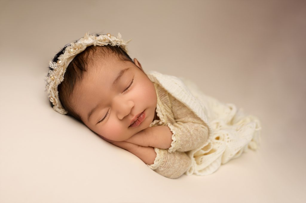 Newborn New Baby Photoshoot Greenwich London Cate Castleton Photography 7