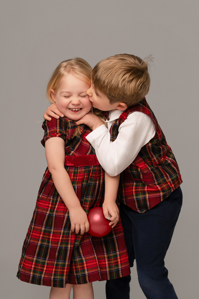 Christmas Xmas Kids Childrens Family Mini Festive Photoshoot Cate Castleton Photography Greenwich London 11